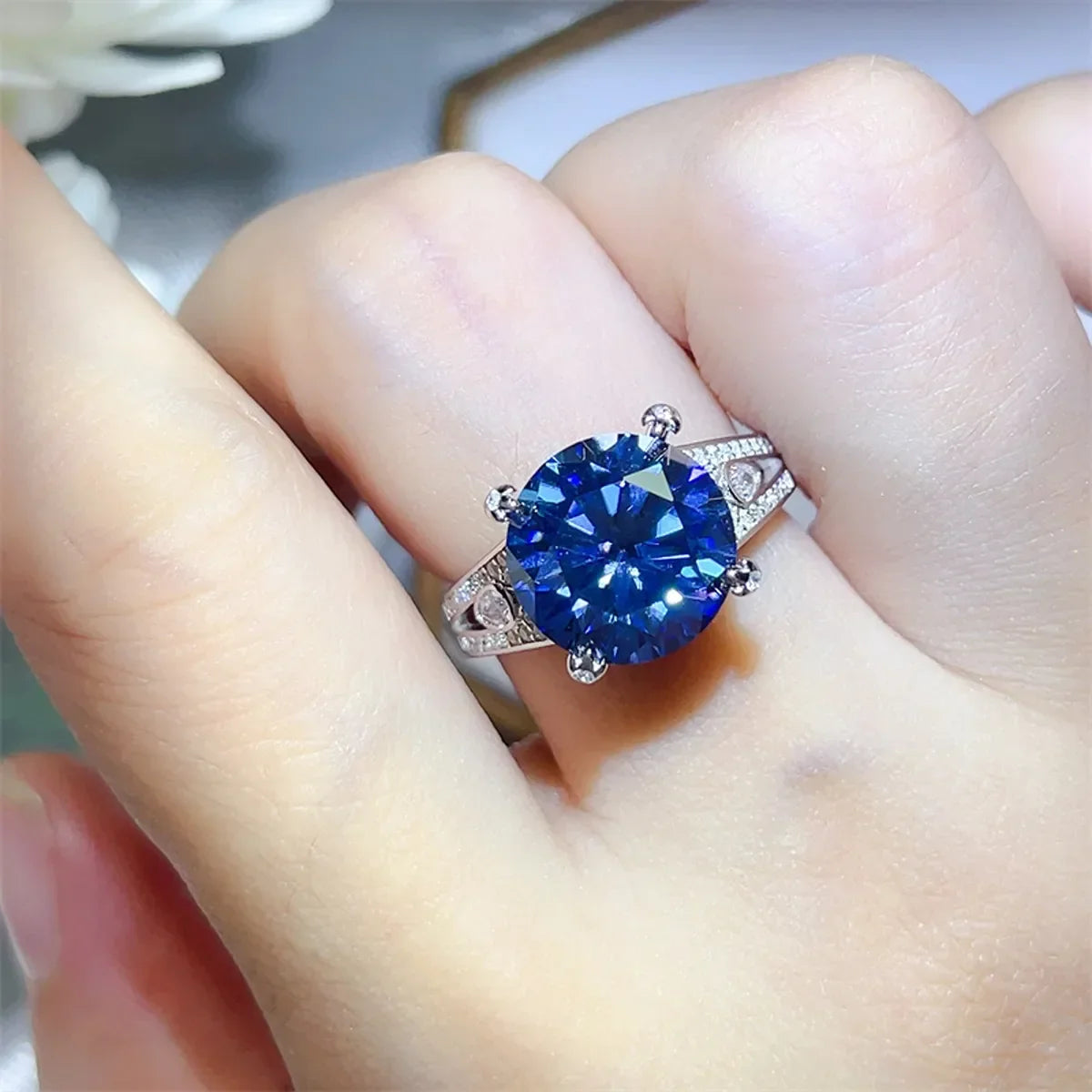 Moissanite Ring Giulia - 5 Carat Starglow Sterling Silver Women's Ring Velanci