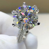 Ring Bianca - Minimalist 5 Carat Moissanite, 6-Prong Women's Ring Velanci