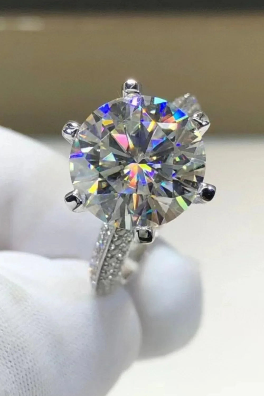 Ring Bianca - Minimalist 5 Carat Moissanite, 6-Prong Women's Ring Velanci