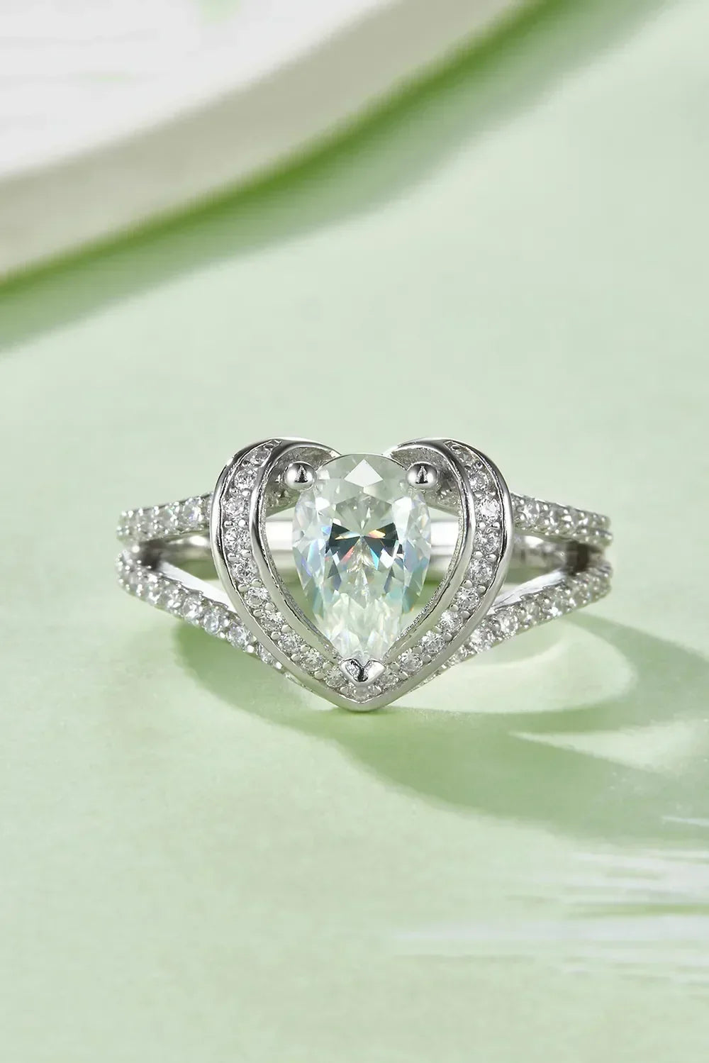 Ring Isabella - 1 Carat Moissanite Sterling Heart Ring Women's Ring Velanci
