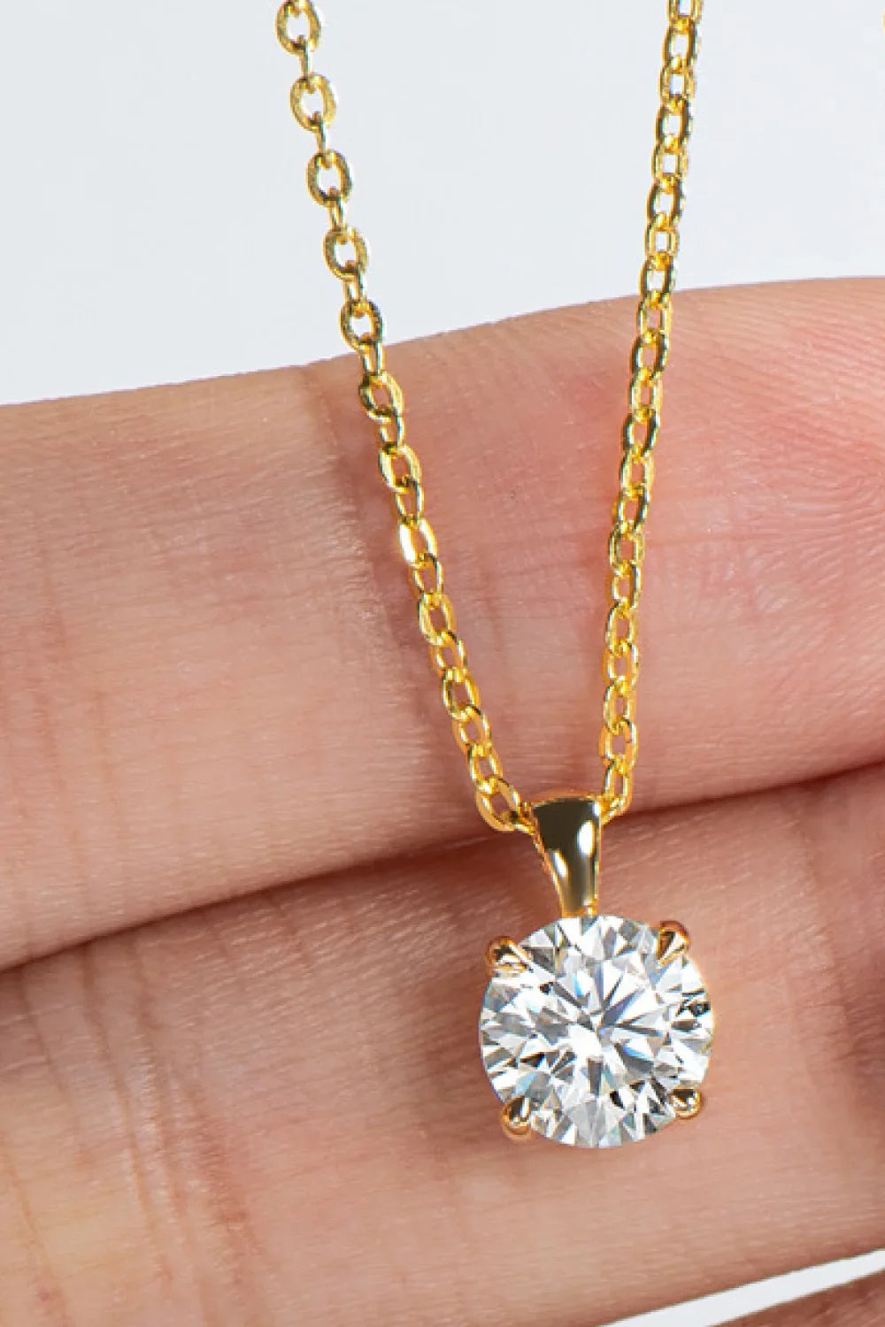 Minimalist Sterling Silver Moissanite Necklace - 1ct Sparkle Velanci