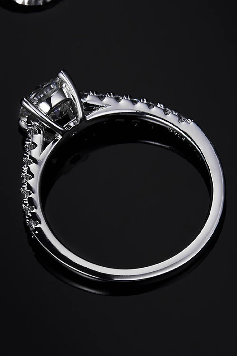 Moissanite Ring Lucia - Delicate Solitaire Sparkle Women's Ring Velanci