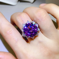 Ring Francesca - 10 Carat Moissanite Flower Halo Silver Women's Ring Velanci