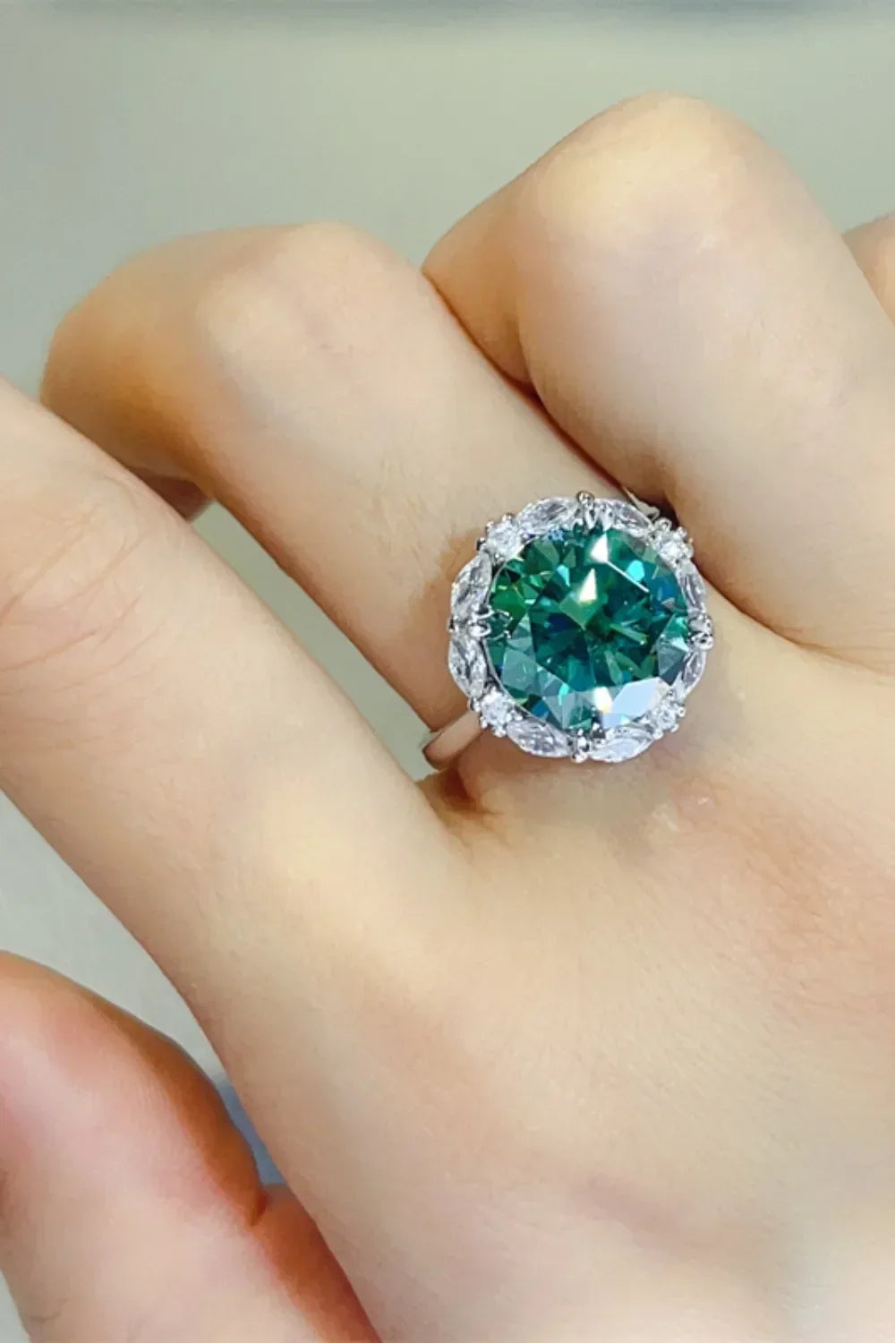 Ring Giovanna - 5 Carat Moissanite Sterling Silver Women's Ring Velanci