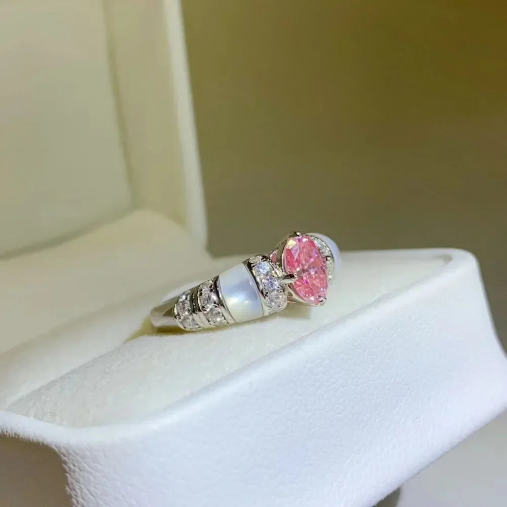 Ring Alessia - 1 Carat Moissanite Sterling Silver Ring Women's Ring Velanci