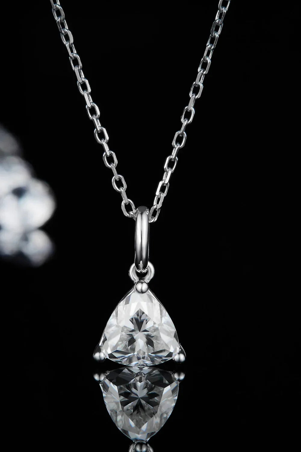 Moissanite Sterling Silver Necklace, 1 Carat, D Color Velanci