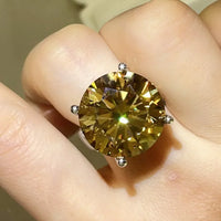 Ring Giulia - 20-Carat Moissanite Sterling Silver Sparkle Women's Ring Velanci