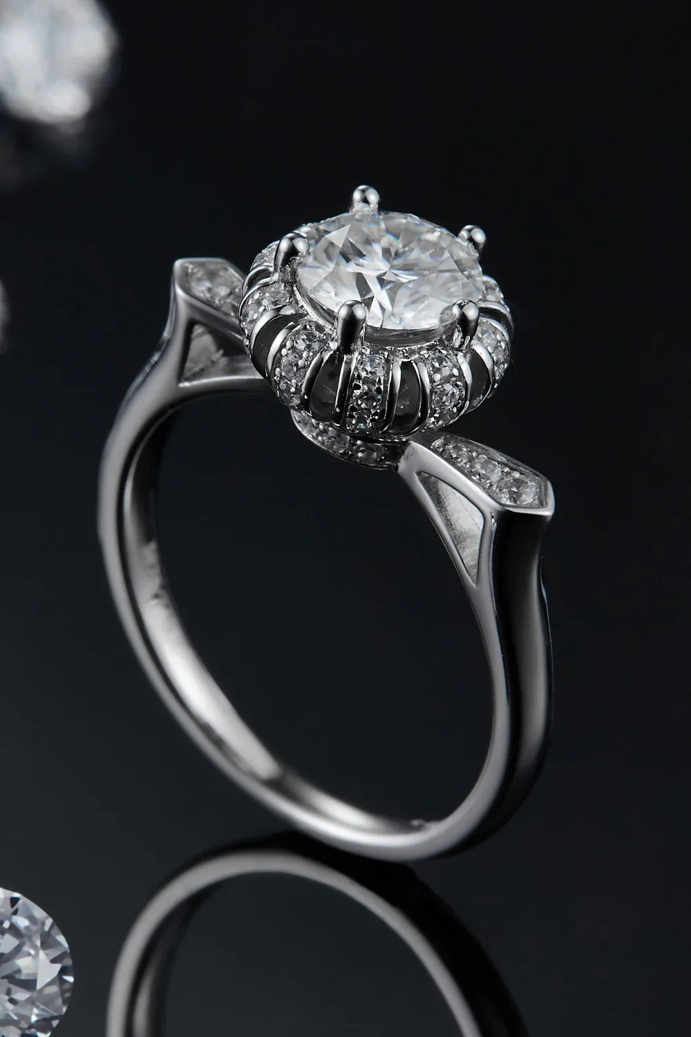 1 Carat Moissanite Platinum-Plated Ring Elena - Subtle Shine Women's Ring Velanci