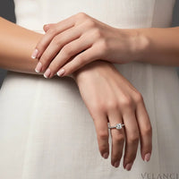 Ring Giulia - 1ct Moissanite in 4-Prong Sterling Silver Velanci