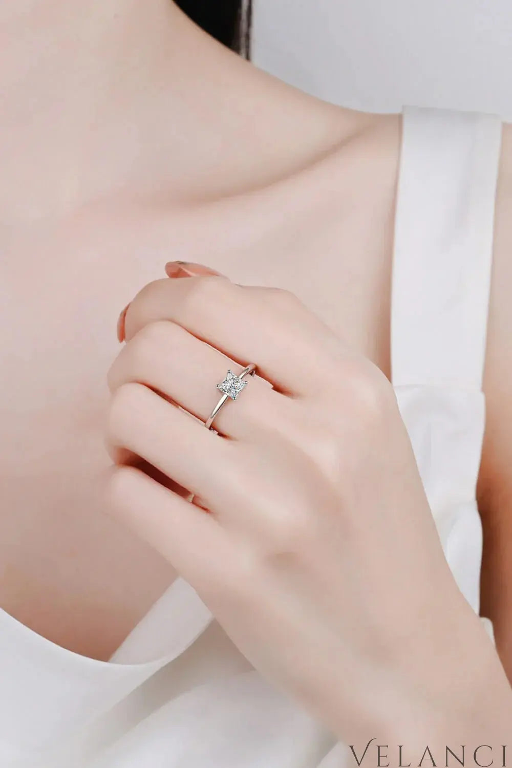 Sterling Silver Moissanite Ring Giulia - Minimalist Glow Women's Ring Velanci