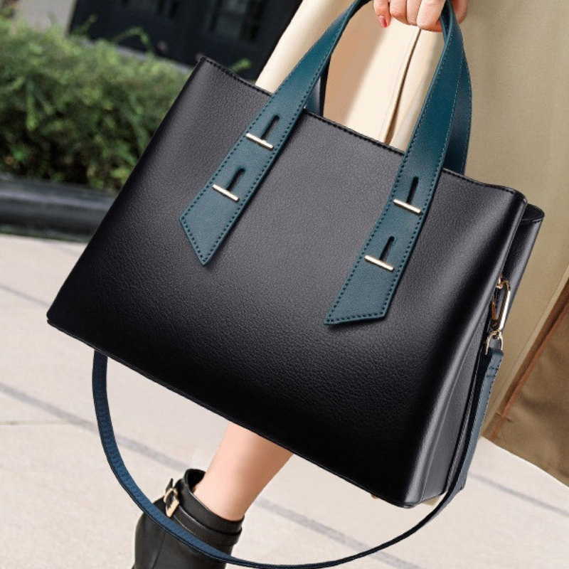 Leonora Leather Handbag: Elegance Redefined