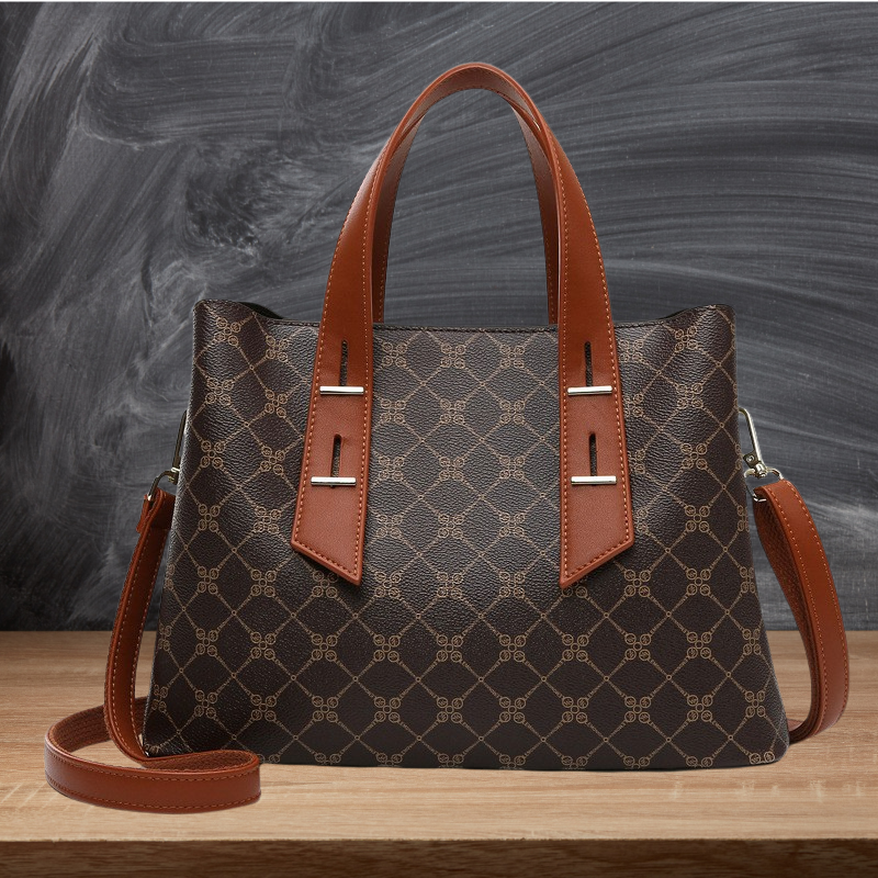 Leonora Leather Handbag: Elegance Redefined